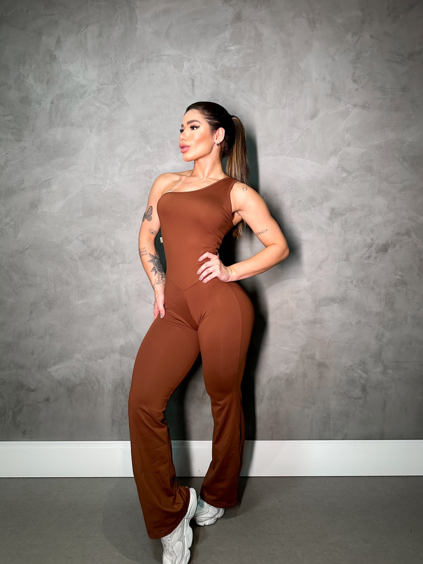 BROWN ONE SHOULDER FLARE JUMPSUIT