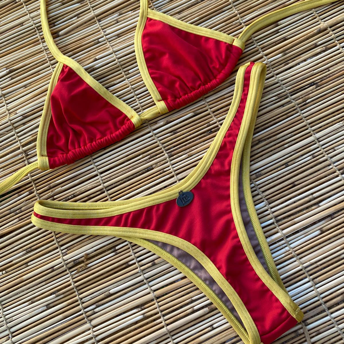 RED AND GOLD GORGEOUS BIKINI - NO RETURN